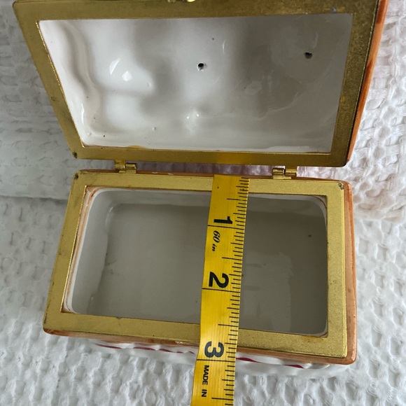 Vintage 2002 Coca Cola Polar Bear & Cubs Trinket/Jewelry Box - Picture 10 of 11